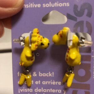 Claire's Giraffe Earrings